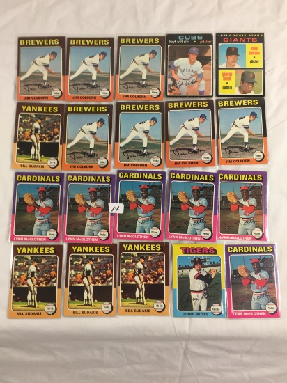 Lot of 20 Pcs Collector Loose Vintage Assorted Players Baseball Cards - See Pictures