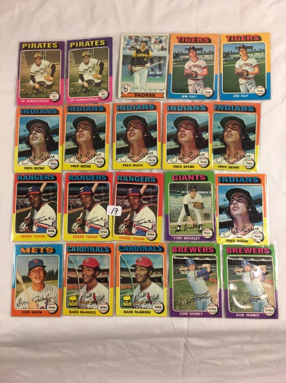 Lot of 20 Pcs Collector Loose Vintage Assorted Players Baseball Cards - See Pictures