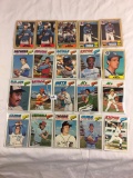 Lot of 20 Pcs Collector Loose Vintage Assorted Players Baseball Cards - See Pictures