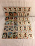 Lot of 20 Pcs Collector Loose Vintage Assorted Baseball Players Trading Cards - See Pictures