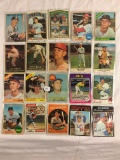 Lot of 20 Pcs Collector Loose Vintage Assorted Players Baseball Cards - See Pictures