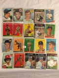 Lot of 20 Pcs Collector Loose Vintage Assorted Players Baseball Cards - See Pictures