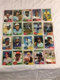 Lot of 20 Pcs Collector Loose Vintage Assorted Players Baseball Cards - See Pictures