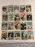 Lot of 20 Pcs Collector Loose Vintage Assorted Players Baseball Cards - See Pictures