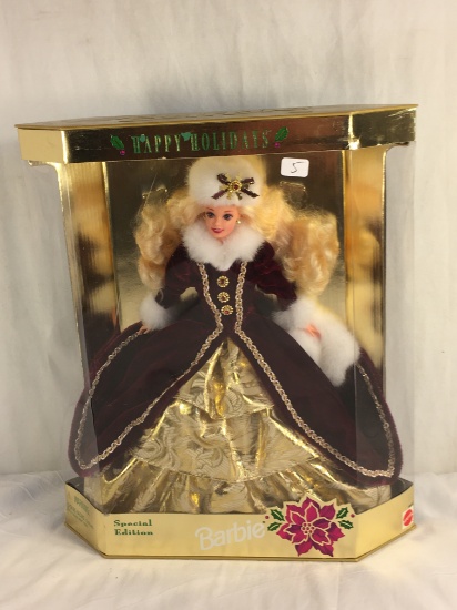 Collector NIP 1996 Mattel Holiday Celebration Barbie Doll  11-12" Tall Doll - See Pictures