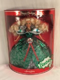 Collector NIP 1995 Mattel Holiday Celebration Barbie Doll  11-12