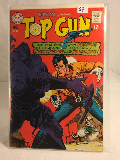 Collector Vintage DC Comics Shoowcase Presents Top Gun Comic Book No.72