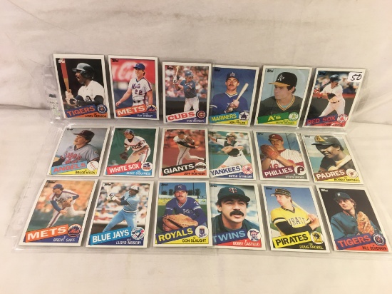 Lot of 18 Pcs Collector Vintage Sport MLB Baseball Sport Trading Assorted Cards & Players