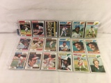 Lot of 18 Pcs Collector Vintage Sport MLB Baseball Sport Trading Assorted Cards & Players