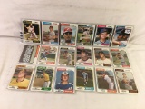 Lot of 18 Pcs Collector Vintage Sport MLB Baseball Sport Trading Assorted Cards & Players