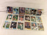 Lot of 18 Pcs Collector Vintage Sport MLB Baseball Sport Trading Assorted Cards & Players