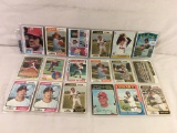 Lot of 18 Pcs Collector Vintage Sport MLB Baseball Sport Trading Assorted Cards & Players