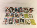 Lot of 18 Pcs Collector Vintage Sport MLB Baseball Sport Trading Assorted Cards & Players