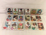 Lot of 18 Pcs Collector Vintage Sport NFL Football Sport Trading Assorted Card and Players