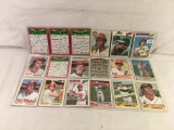 Lot of 18 Pcs Collector Vintage Sport MLB Baseball Sport Trading Assorted Cards & Players