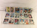 Lot of 18 Pcs Collector Vintage Sport MLB Baseball Sport Trading Assorted Cards & Players