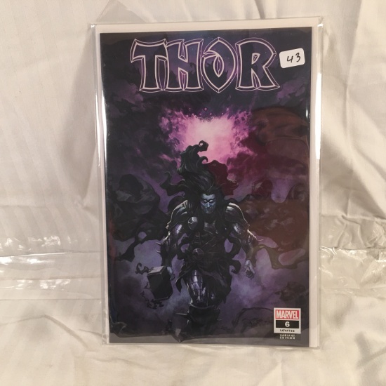 Collector Modern Marvel Comics  Thor VARIANT EDITION  LGY#732 NO. 6 Comic Book