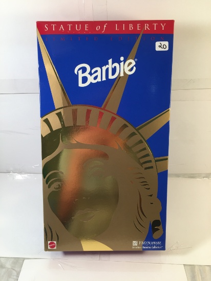 NIB Collector Barbie Mattel Limited Edition Sattue Of Liberty Barbie Doll 15"tall Box Size