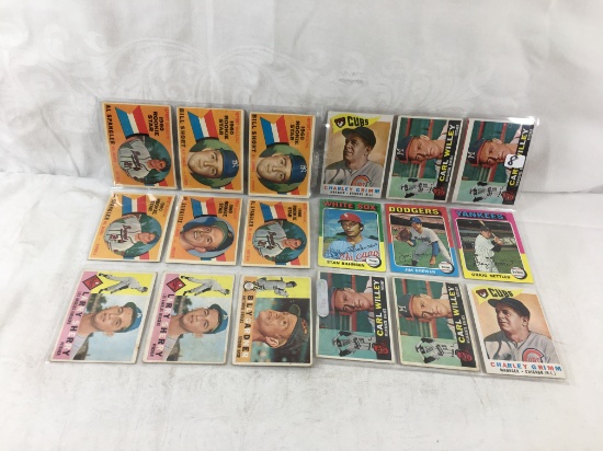 Lot of 18 Pcs Collector Vintage Baseball Sport Trading Assorted Cards and Players -See Pictures