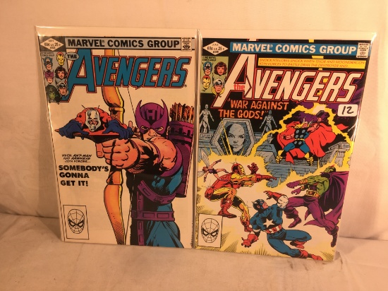 Lot of 2 Pcs Collector Vintage Marvel Comics The Avengers Comic Books No.220.223.