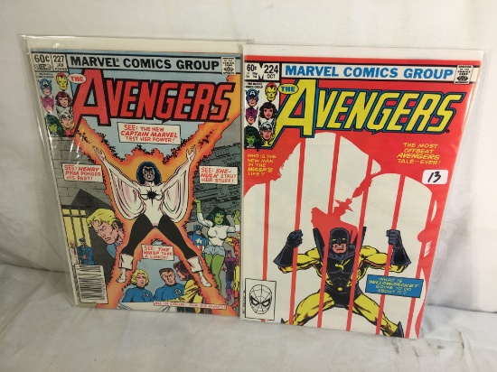 Lot of 2 Pcs Collector Vintage Marvel Comics The Avengers Comic Books No.224.227.