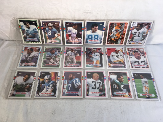 Lot of 18 Pcs Collector Vintage NFL Football Sport Trading Assorted Players & Cards -See Photos