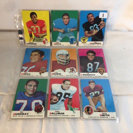 Lot of 9 Pcs Collector Vintage NFL Football Sport Trading Assorted Cards & Players - See Pictures