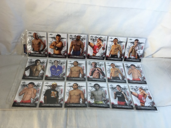 COLLECTOR MODERN MMA LEAF TRADING SPORT CARDS