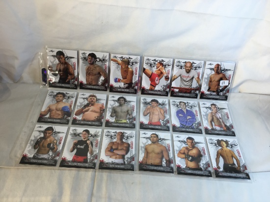 Lot of 18 Pcs Collector Modern 2010 MMA Leaf Trading Assorted Cards & Boxer - See Pictures