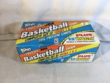 Collector Open-Box 1992-93 NBA Topps Basketball Series  & 2 Picture Cards - See Pictures