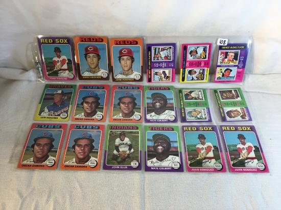 Lot of 18 Pcs Collector Vintage  MLB Baseball  Sport Trading Assorted Cards & Players - See Photos