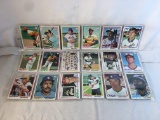 Lot of 18 Pcs Collector Vintage MLB Baseball Sport Trading assorted Cards & Players - See Pictures