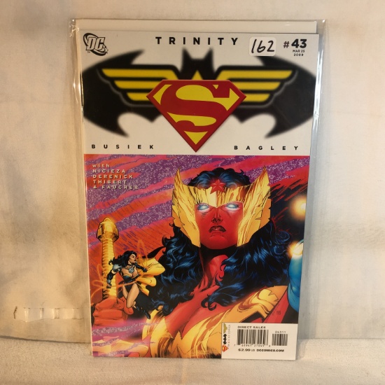 Collector Modern DC Comics Trinity Busiek Bagley Comic Book No.43