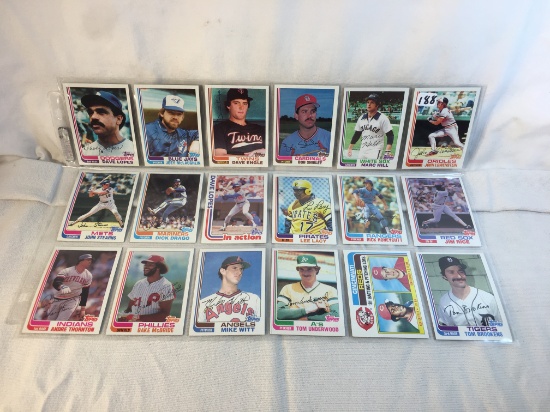 Lot of 18 Pcs Collector Vintage MLB Baseball Sport Trading Assorted Cards and Players - See Pictures