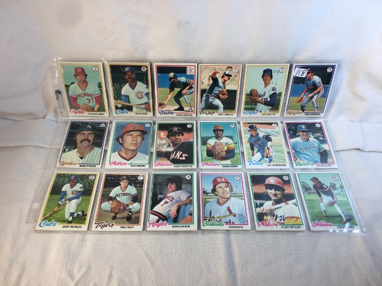 Lot of 18 Pcs Collector Vintage MLB Baseball Sport Trading Assorted Cards and Players - See Pictures