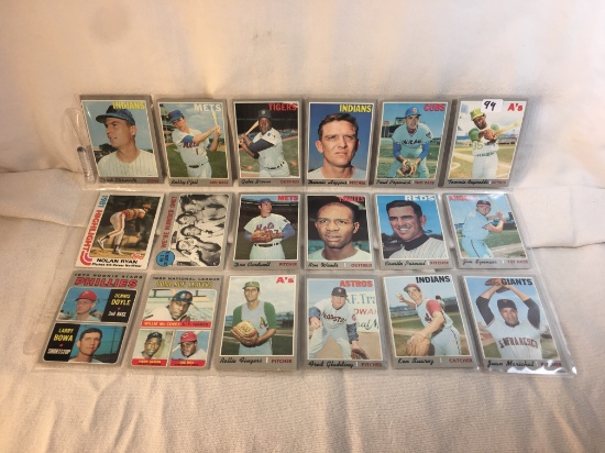 Lot of 18 Pcs Collector Vintage MLB Baseball Sport Trading Assorted Cards & Players - See Pictures