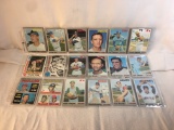 Lot of 18 Pcs Collector Vintage MLB Baseball Sport Trading Assorted Cards & Players - See Pictures
