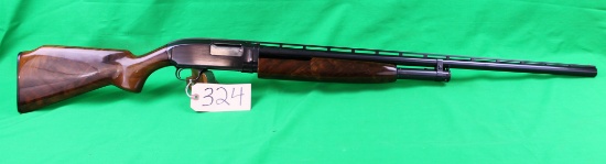 Winchester 1912 12 GA Full choke, vent rib, takedown model
