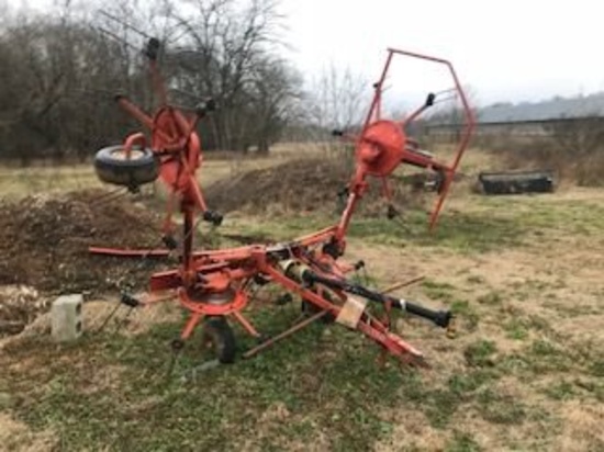 17' KUHN HAY TEDDER, HYDRAULIC, M:GF5001TH , DIGIDRIVE