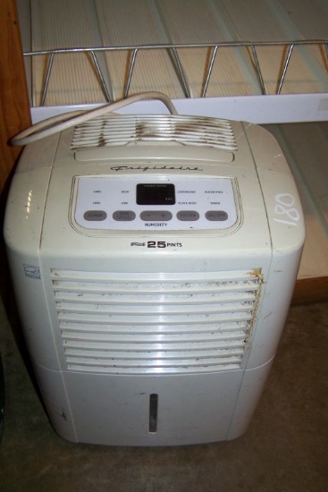 FRIGIDAIRE HUMIDIFIER 25 PINTS