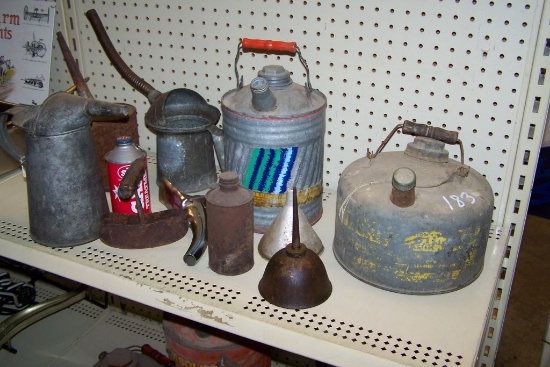 ANTIQUE OIL CANS, FUNNELS, ETC (APPROX 11 PIECES)