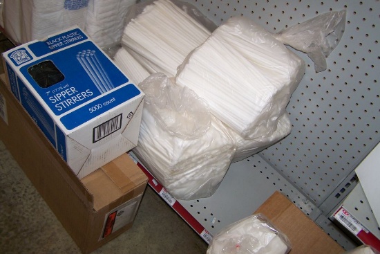 BAGS OF STRAWS AND BOXES OF STIRRERS