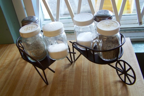 WHEEL BARROW SALT AND PEPPER SHAKER HOLDERS (2)