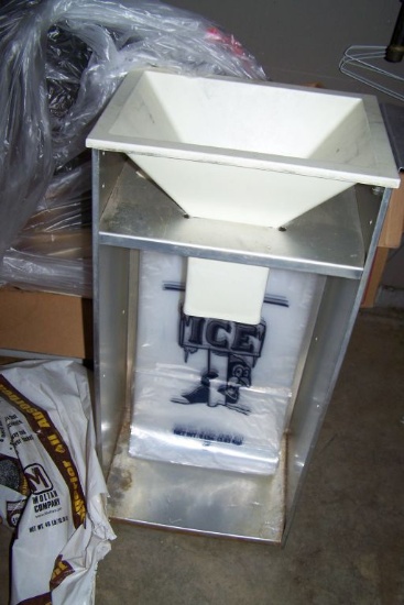 ICE MACHINE BAGGER W/ BAGS