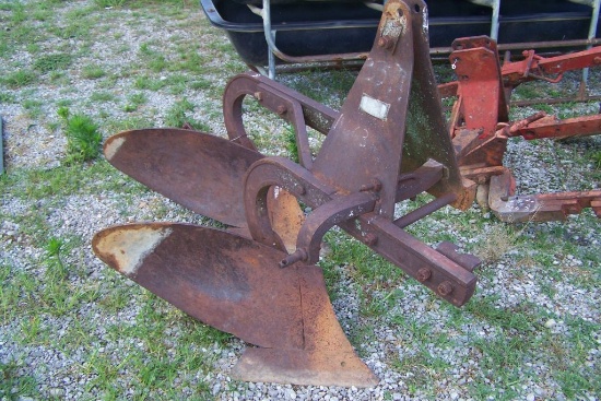 DEARBORN 10-152 2 BOTTOM PLOW, S; 36402