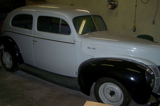1940 FORD COUPE, MODEL: 185, DELUXE, HAS TITLE, WAS IN THE PROCESS OF BEING