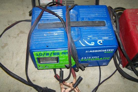 BLUE BATTERY CHARGER