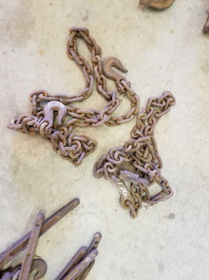CHAINS (2)