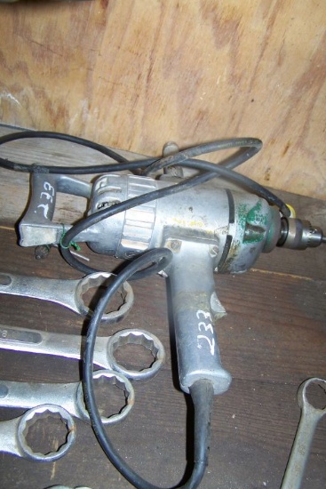HEAVY DUTY DRILL W/ BIT