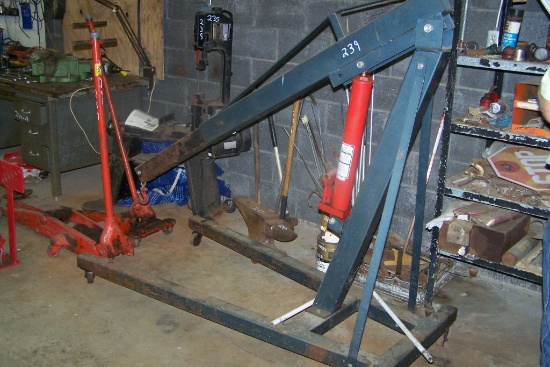 HYDRAULIC LIFT JACK